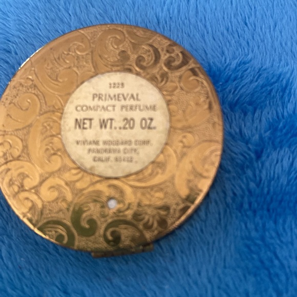 Collectible vintage Viviane Woodward solid containing her fragrance Primeval - Picture 2 of 3